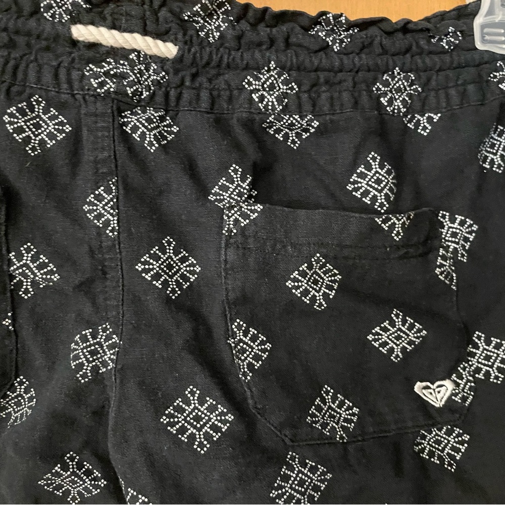 Ladies Roxy shorts - Picture 6 of 7